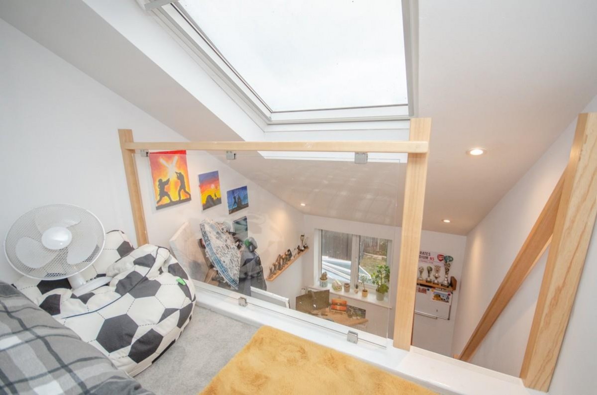 Haydock Close, Downend, Bristol, BS16 6SP