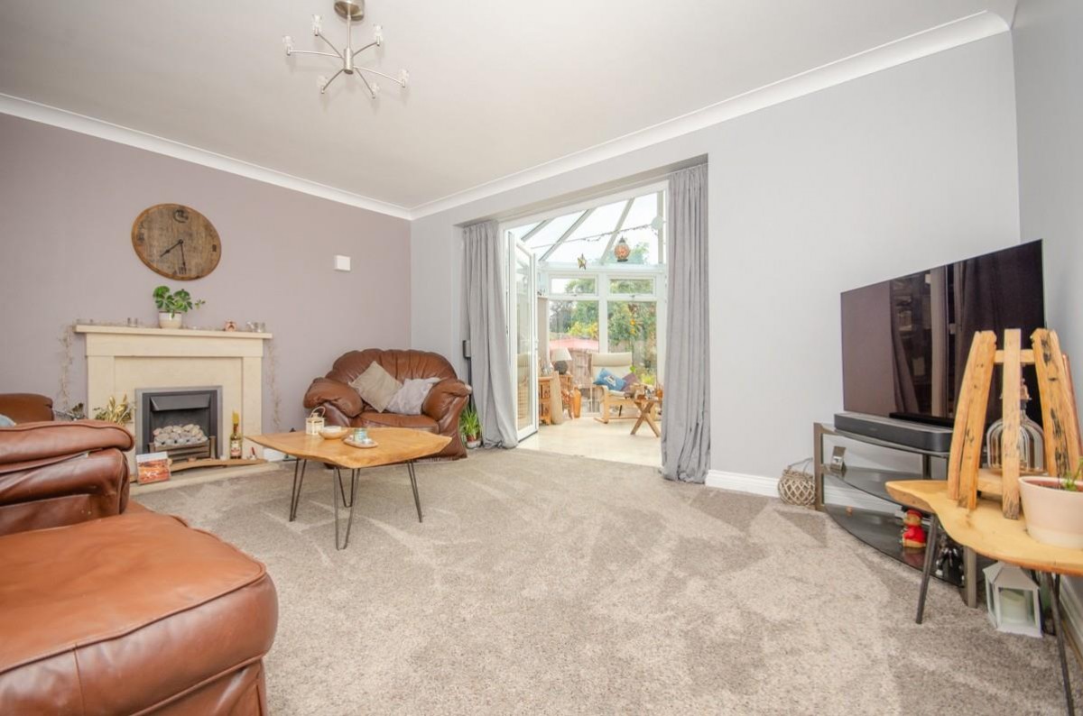 Haydock Close, Downend, Bristol, BS16 6SP