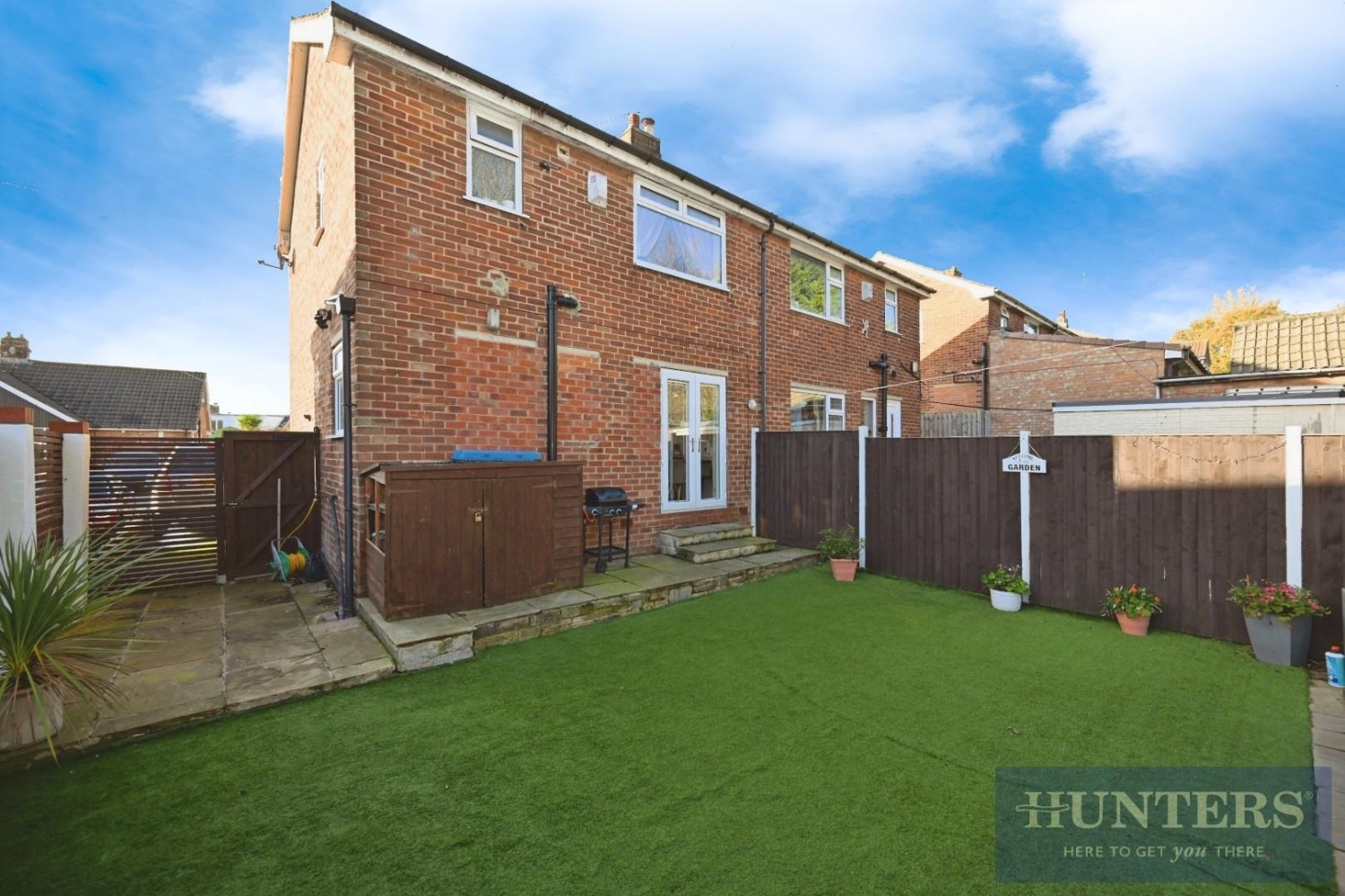 3 bedroom House for sale in Church Street, Yeadon, Leeds