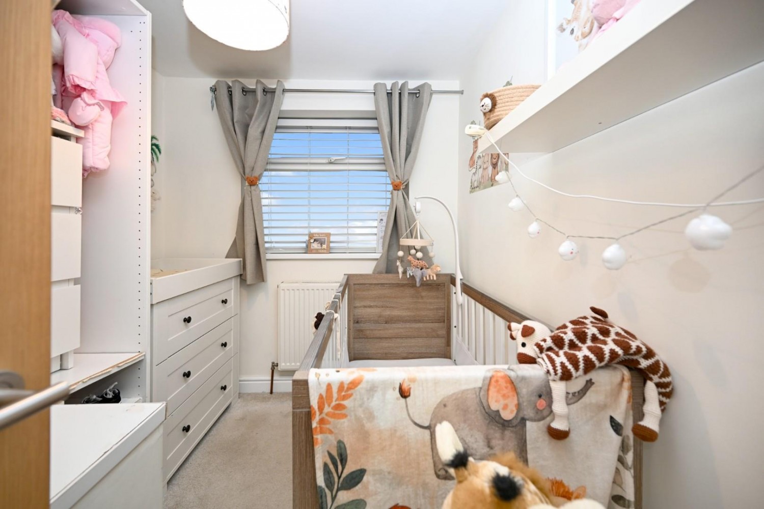 3 bedroom House for sale in Church Street, Yeadon, Leeds