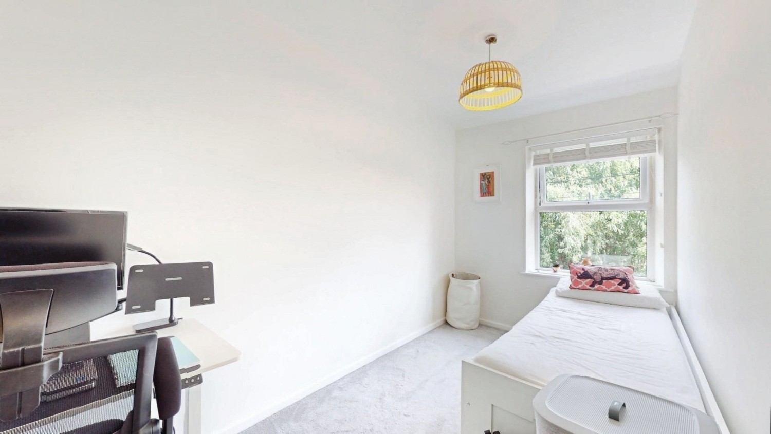 2 bedroom House to let in Bremner Street , Otley, LS21 1JD
