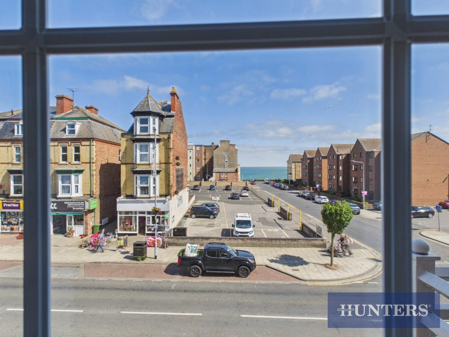 2 bedroom Flat for sale in Promenade, Bridlington