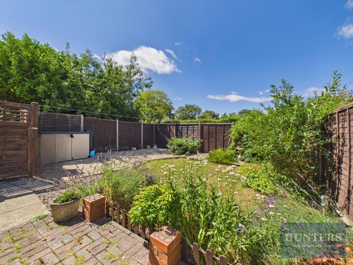 Orchard Avenue, Cheltenham