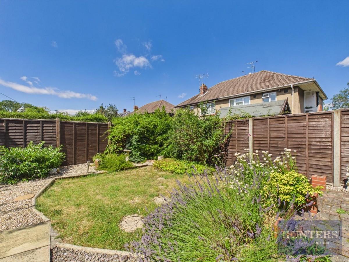 Orchard Avenue, Cheltenham