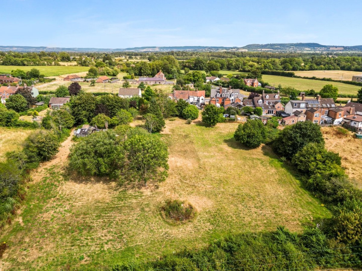 Wanswell, Berkeley, GL13