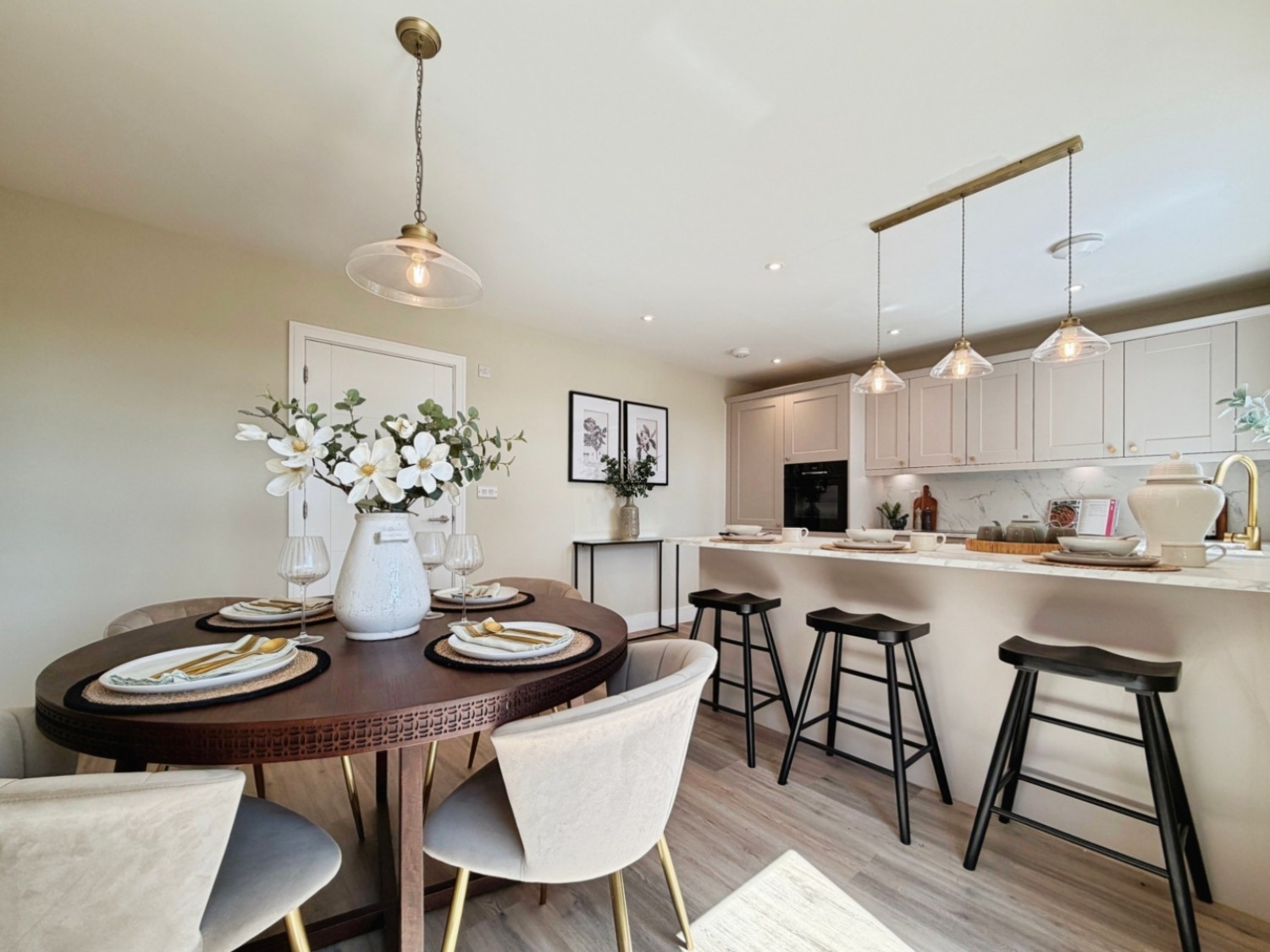 3 bedroom House for sale in Cauldham Close, Capel-le-Ferne, Folkestone