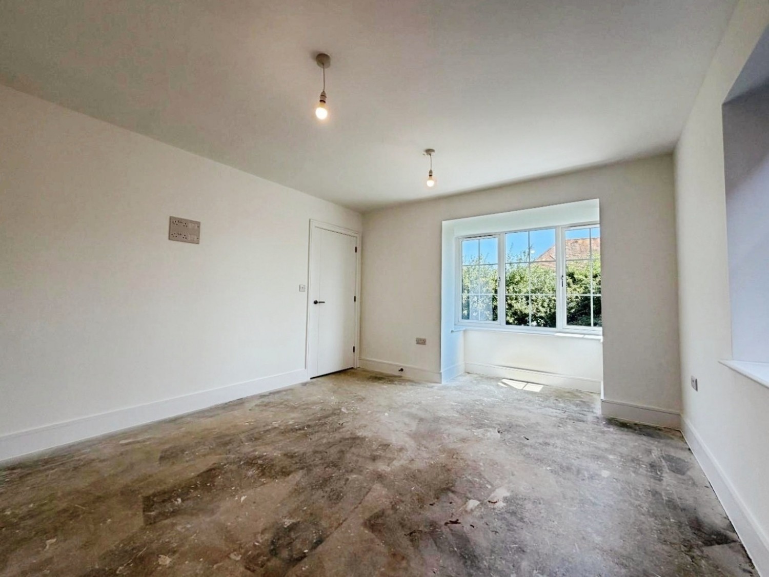 4 bedroom House for sale in Cauldham Lane, Capel-le-Ferne, Folkestone