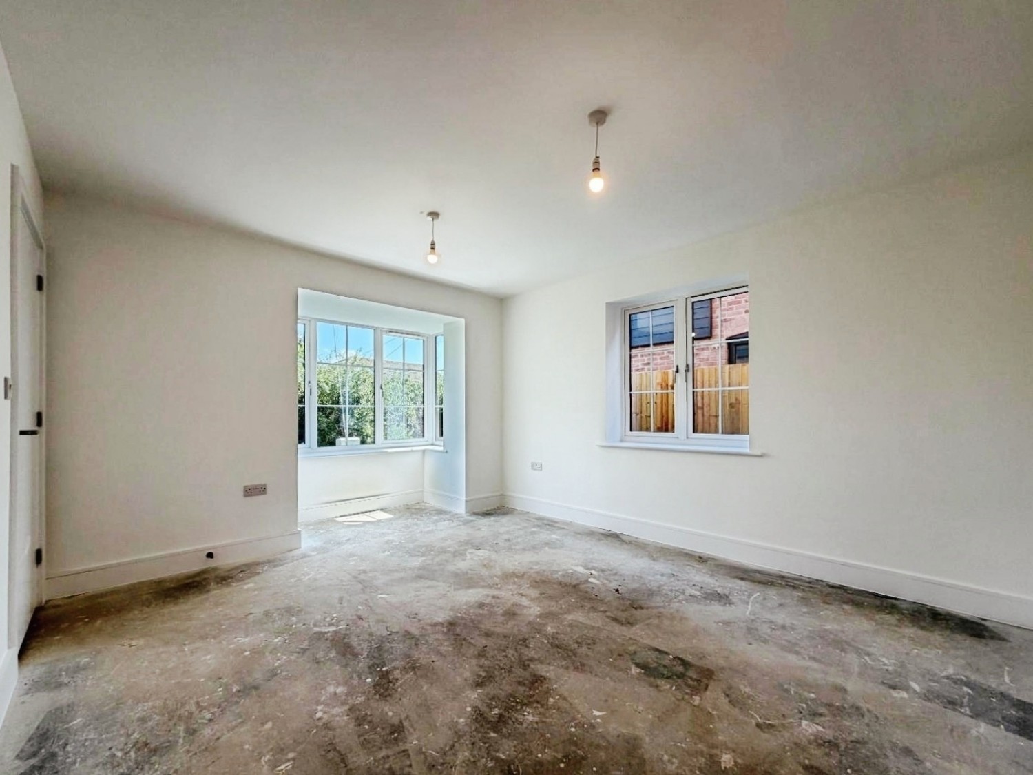 4 bedroom House for sale in Cauldham Lane, Capel-le-Ferne, Folkestone