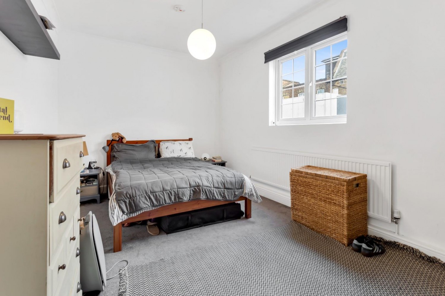 2 bedroom Flat for sale in Upper Street, London, N1