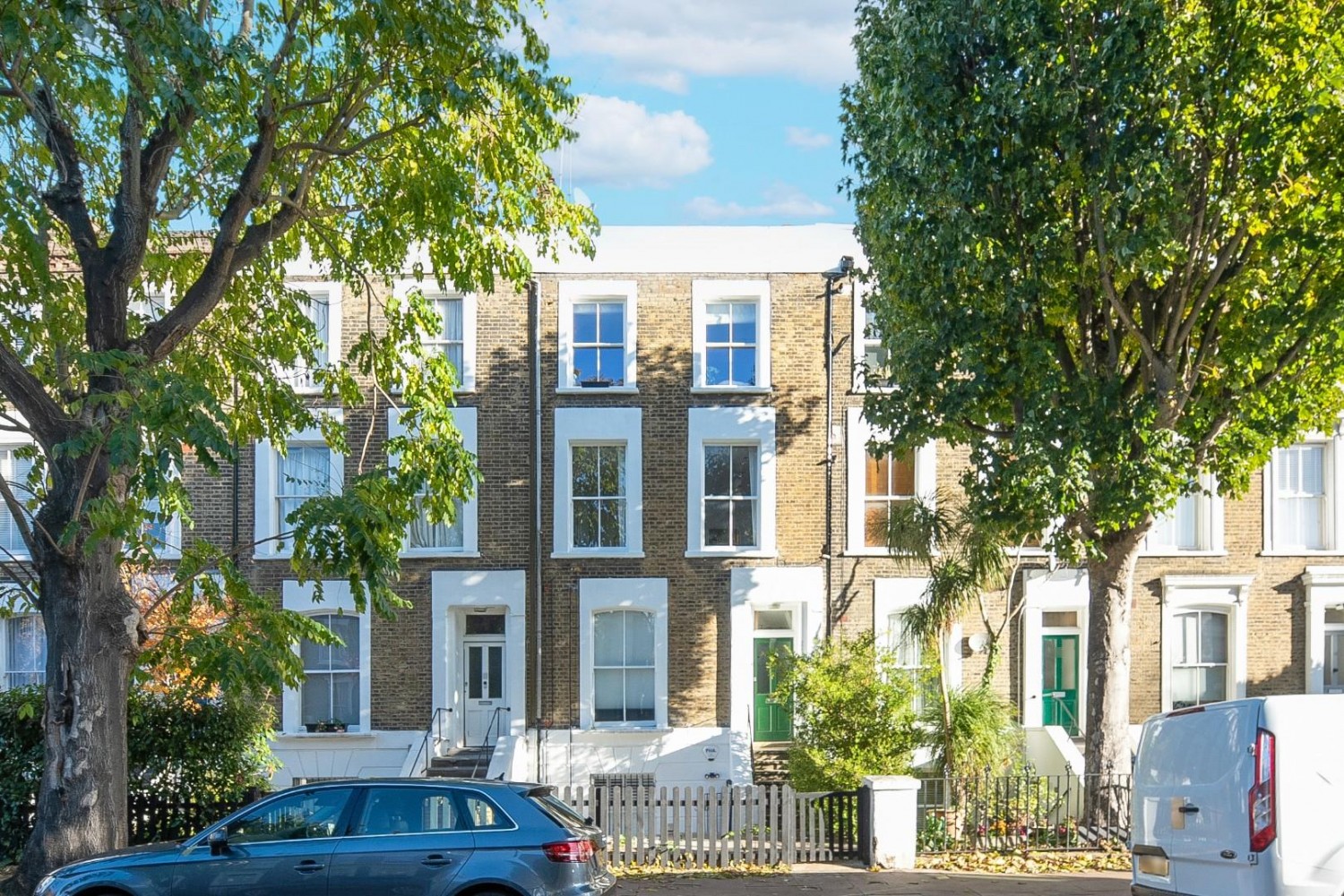 1 bedroom Flat for sale in Mildmay Road, London, N1