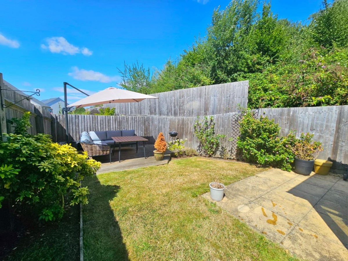 Budding Way, Dursley