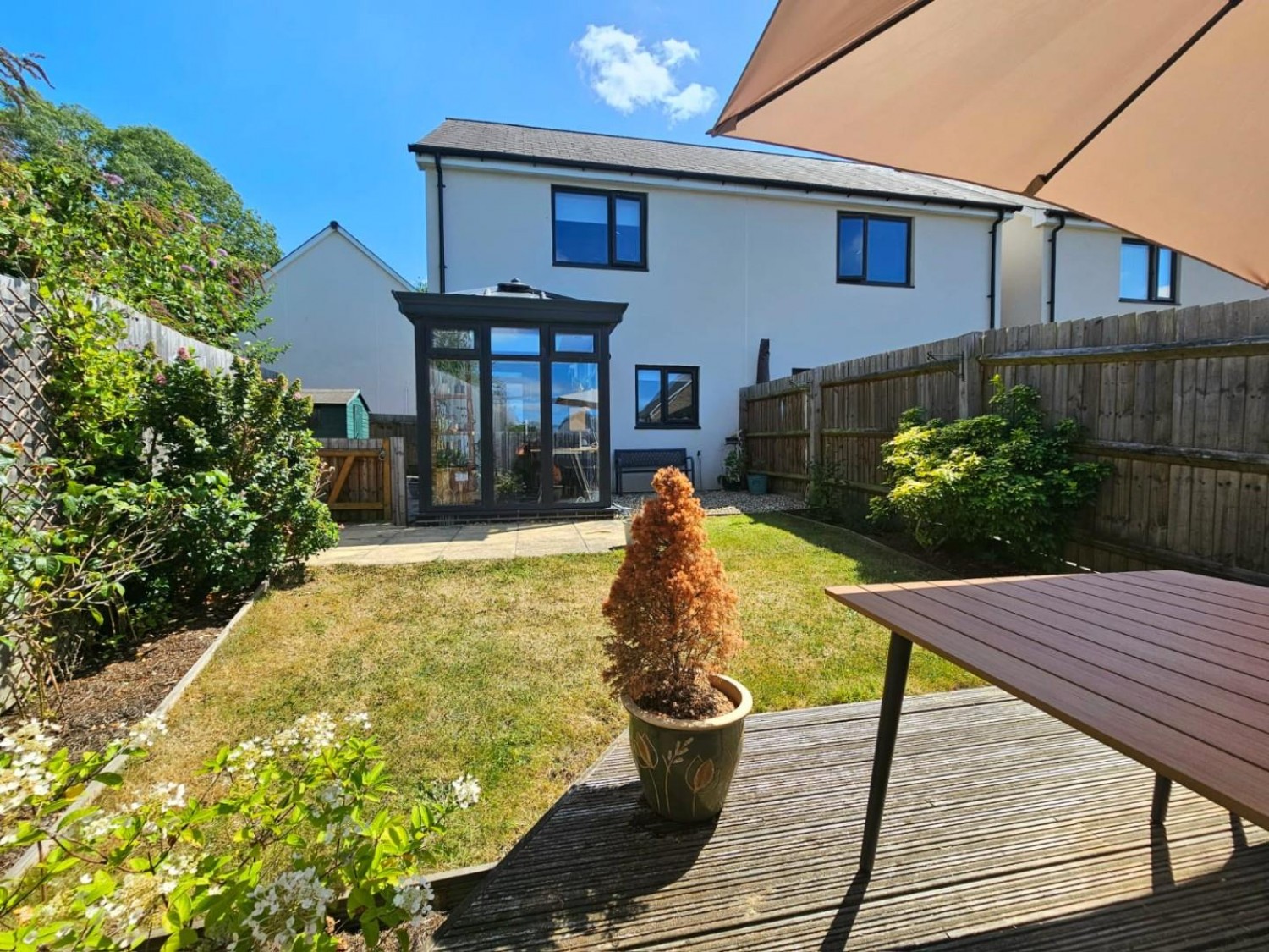 2 bedroom House for sale in Budding Way, Dursley