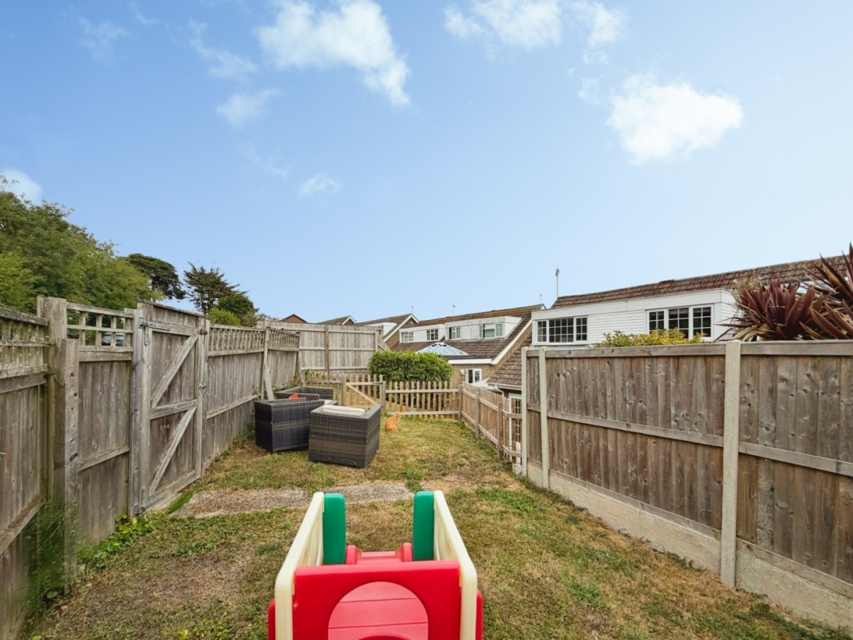 Nursery Fields, Hythe