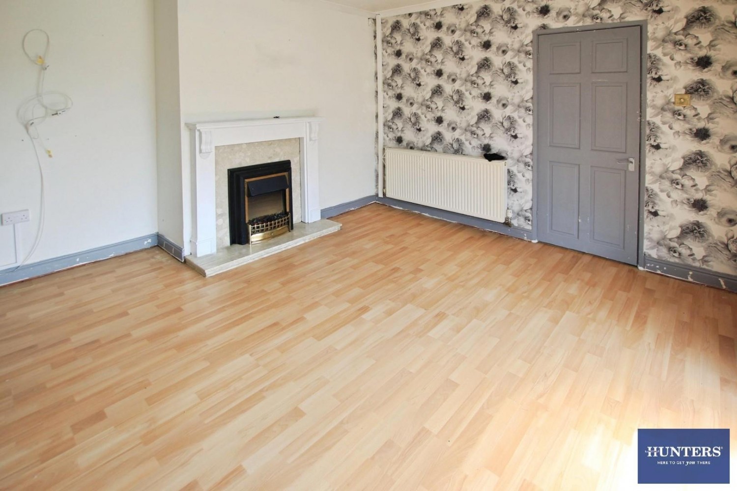 3 bedroom House to let in Holme Lane, Bradford, BD4 0PU