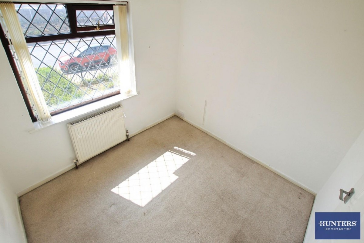 Holme Lane, Bradford, BD4 0PU
