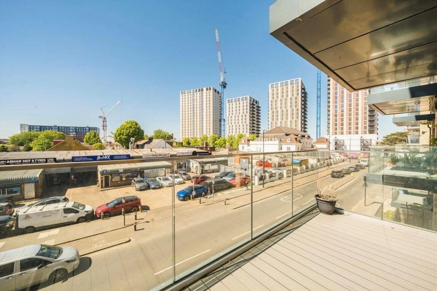 1 bedroom Flat for sale in Merrick Road, Southall