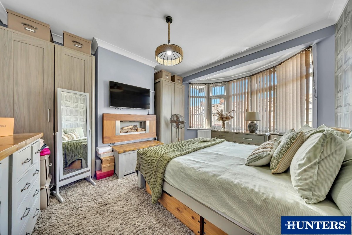 Galsworthy Avenue, Chadwell Heath, RM6
