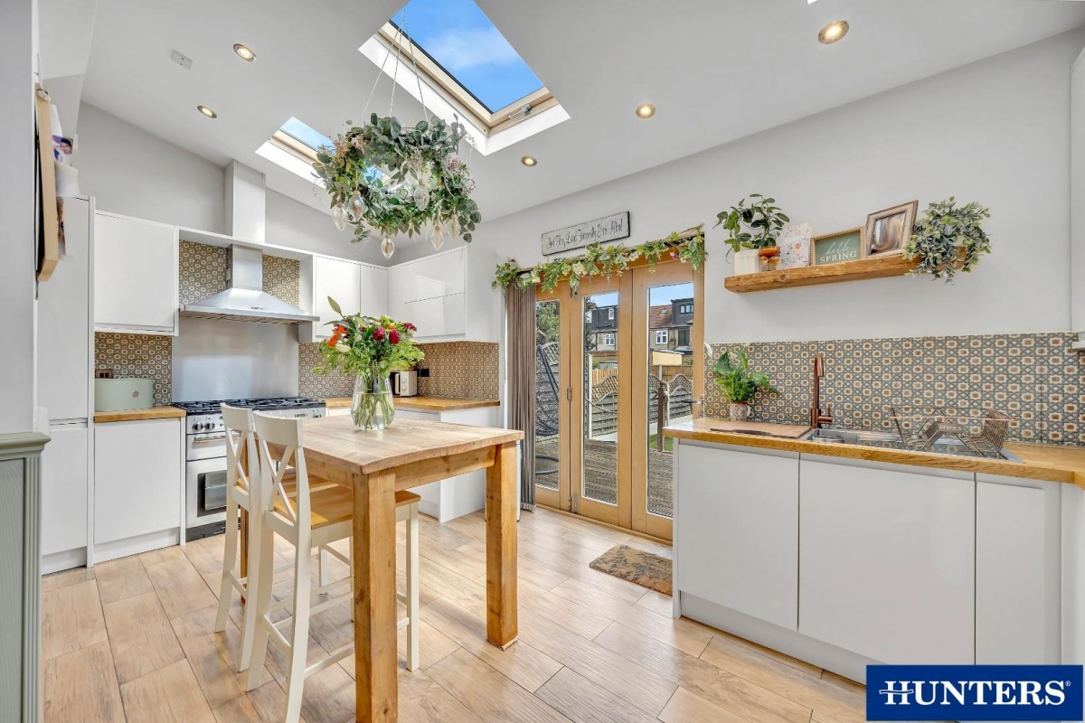 Galsworthy Avenue, Chadwell Heath, RM6