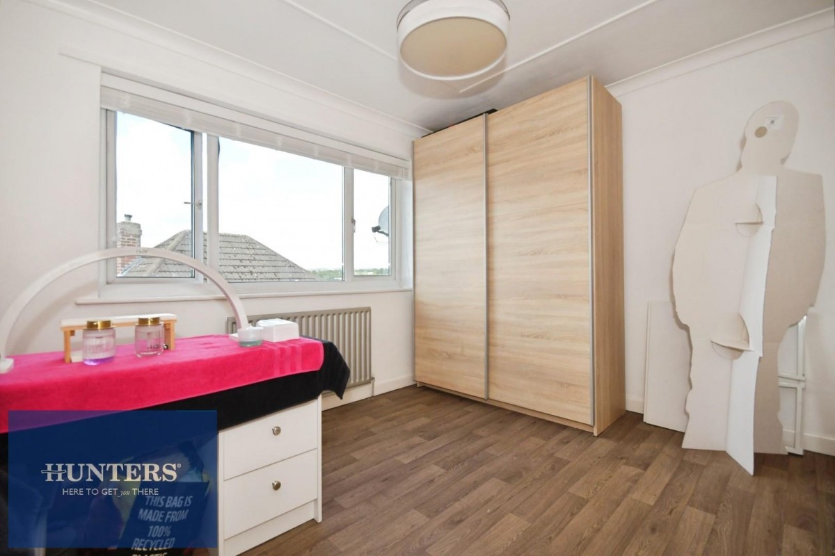 Newbridge Lane, Old Whittington, Chesterfield, S41 9JQ