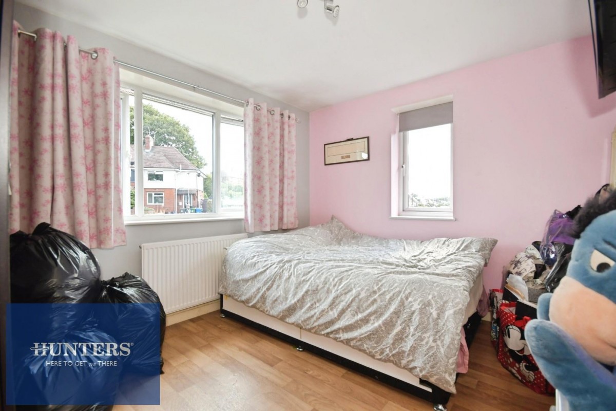 Newbridge Lane, Old Whittington, Chesterfield, S41 9JQ