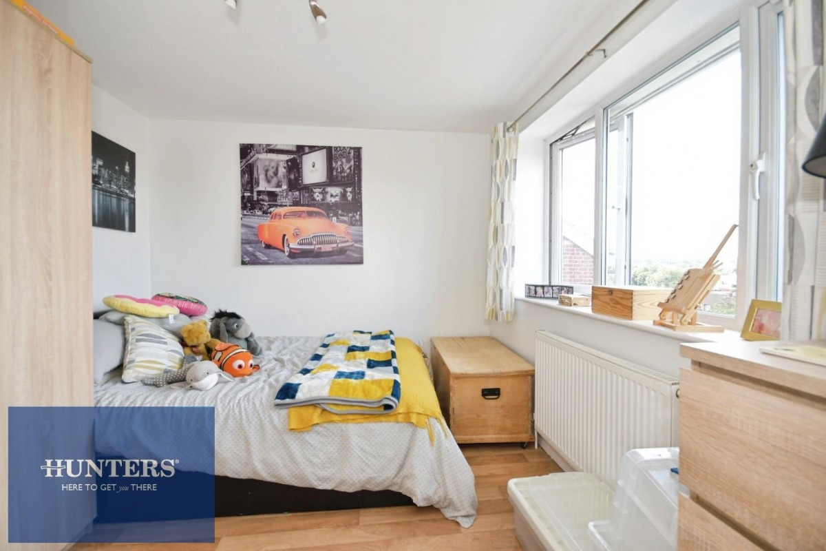 Newbridge Lane, Old Whittington, Chesterfield, S41 9JQ