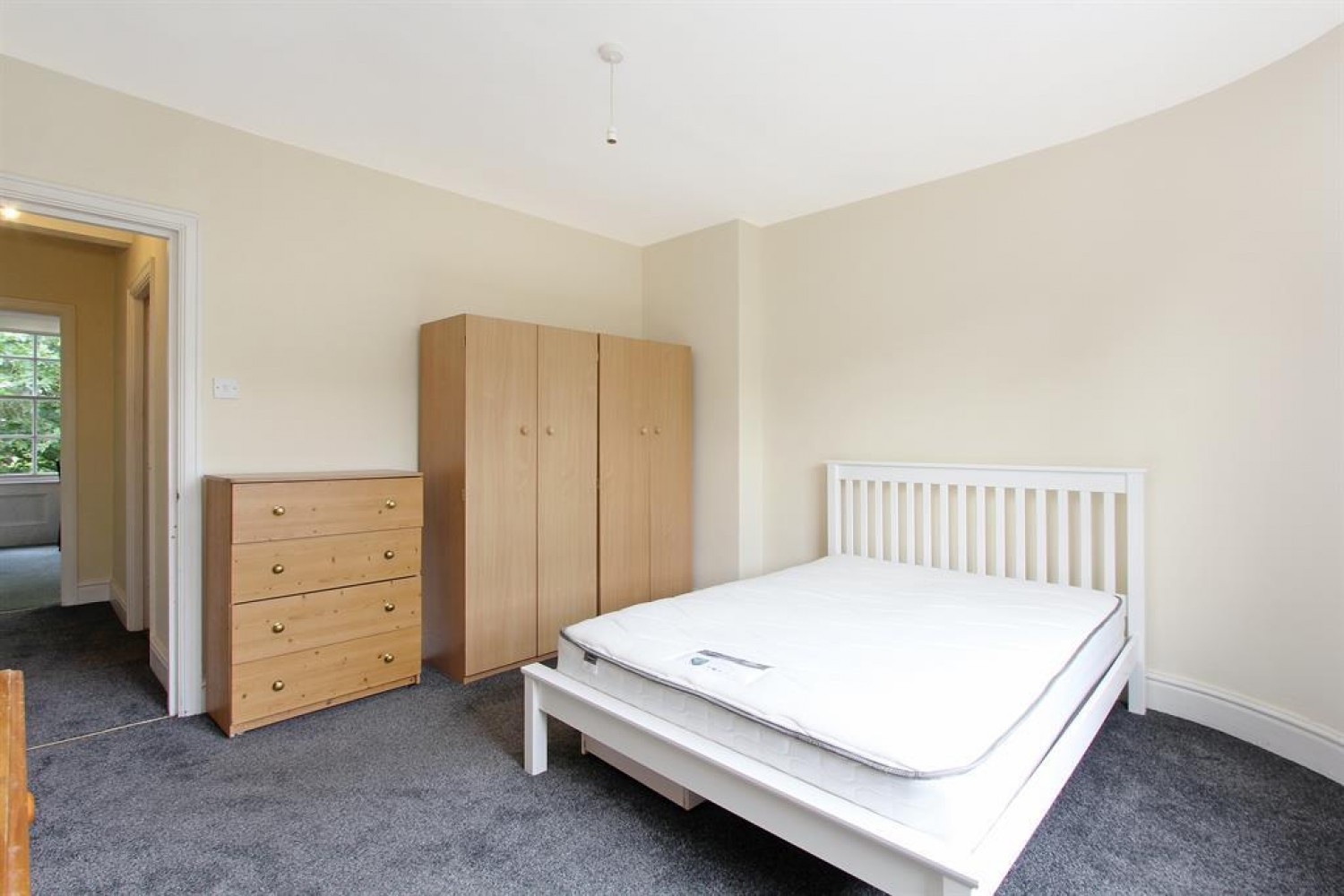 1 bedroom Flat to let in Camberwell Road, London, SE5