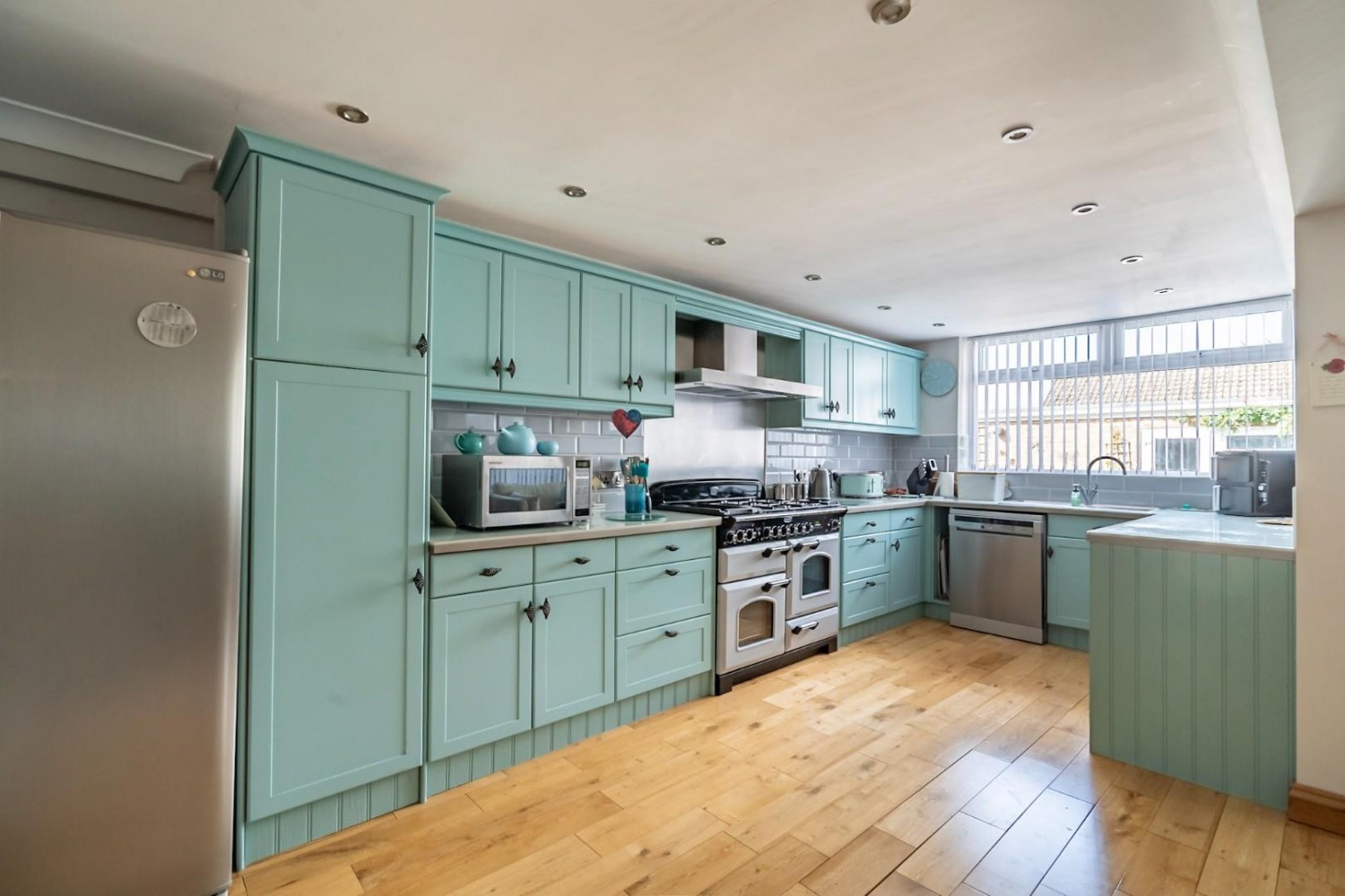 4 bedroom House for sale in Greystone Court, Haxby, York