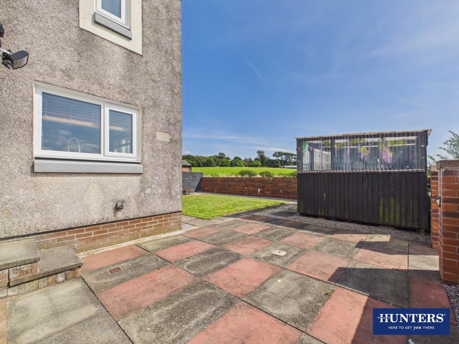 4 bedroom House for sale in Hillend Gardens, Annan, DG12