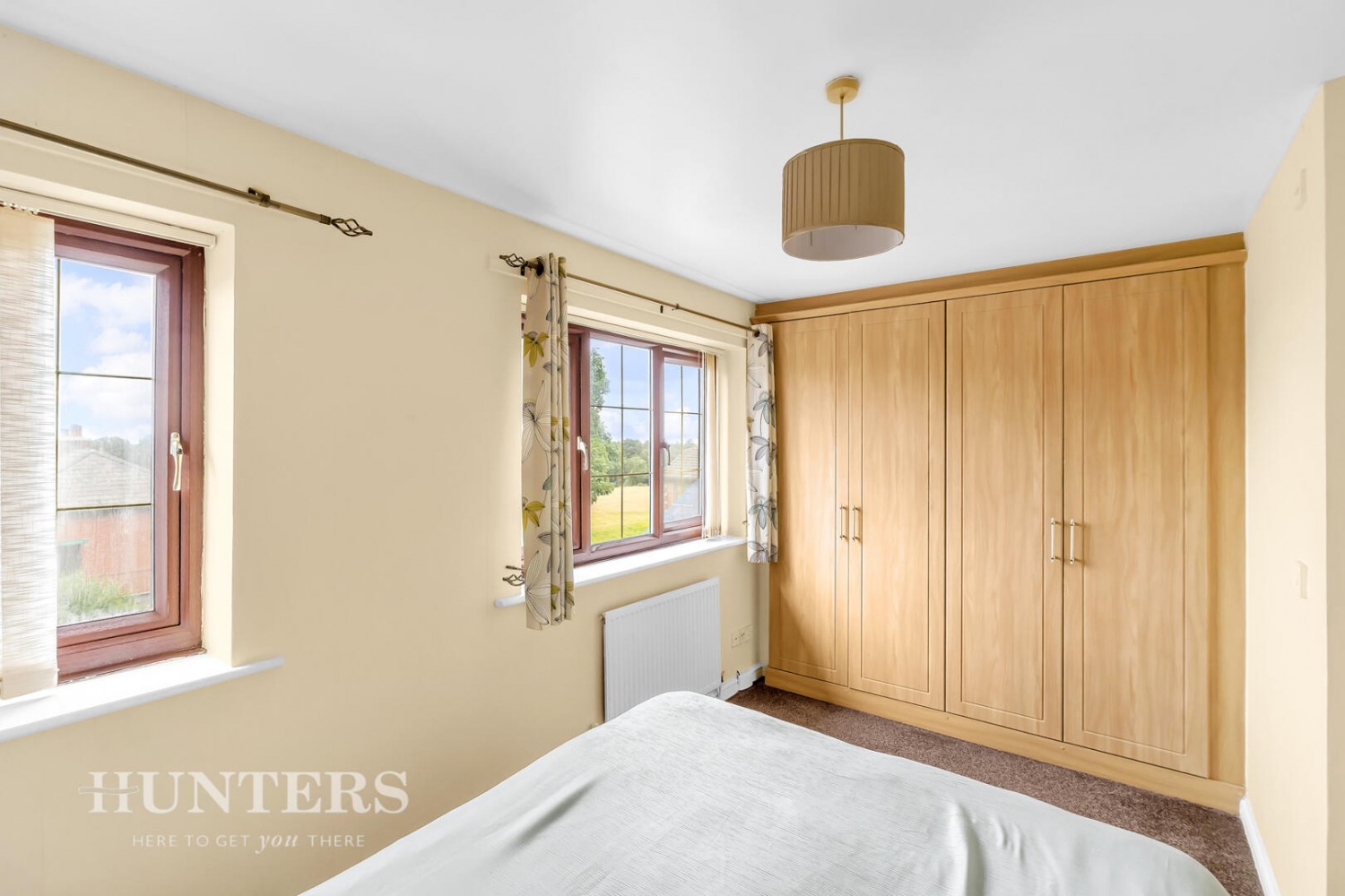 3 bedroom House for sale in Cranleigh Close, Oldham