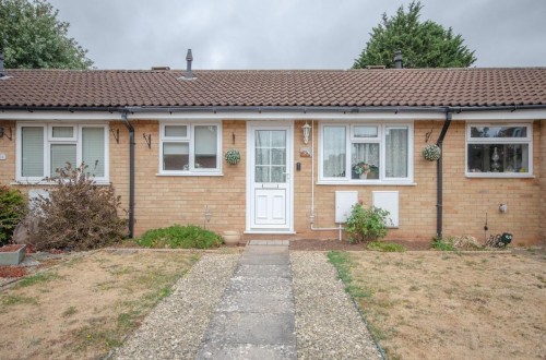 Long Close, Downend Bristol, BS16 2UF