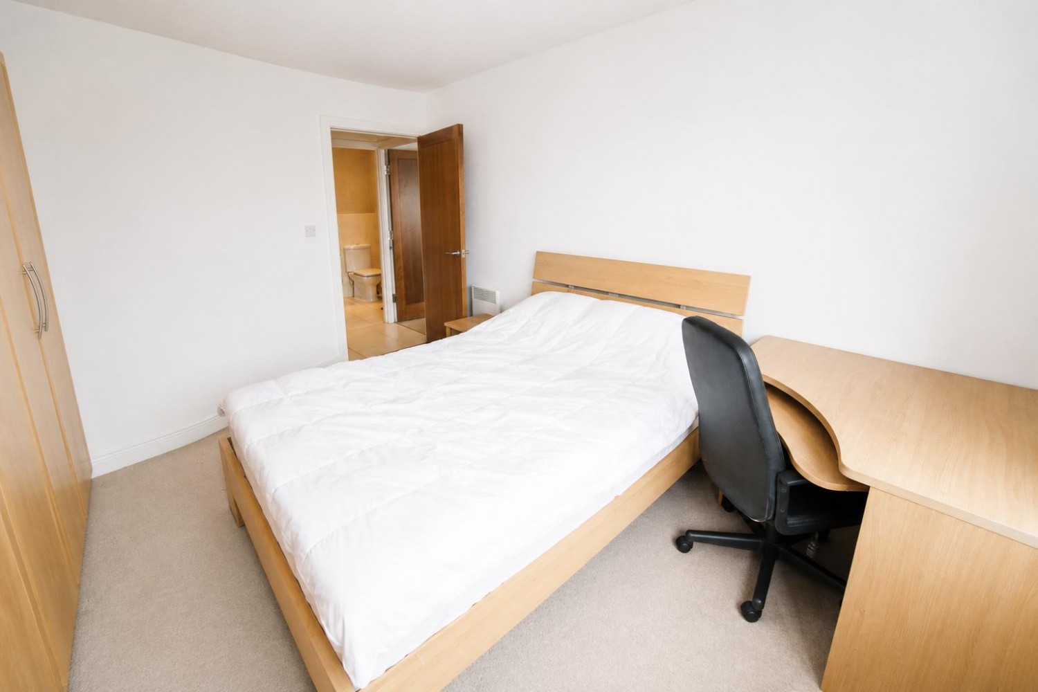 2 bedroom Flat for sale in Bath Lane, Newcastle Upon Tyne