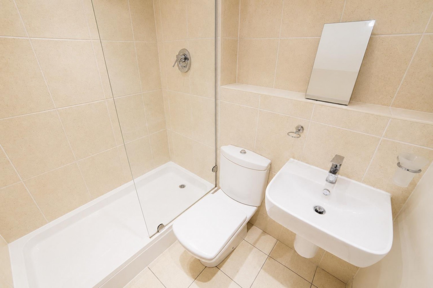 2 bedroom Flat for sale in Bath Lane, Newcastle Upon Tyne