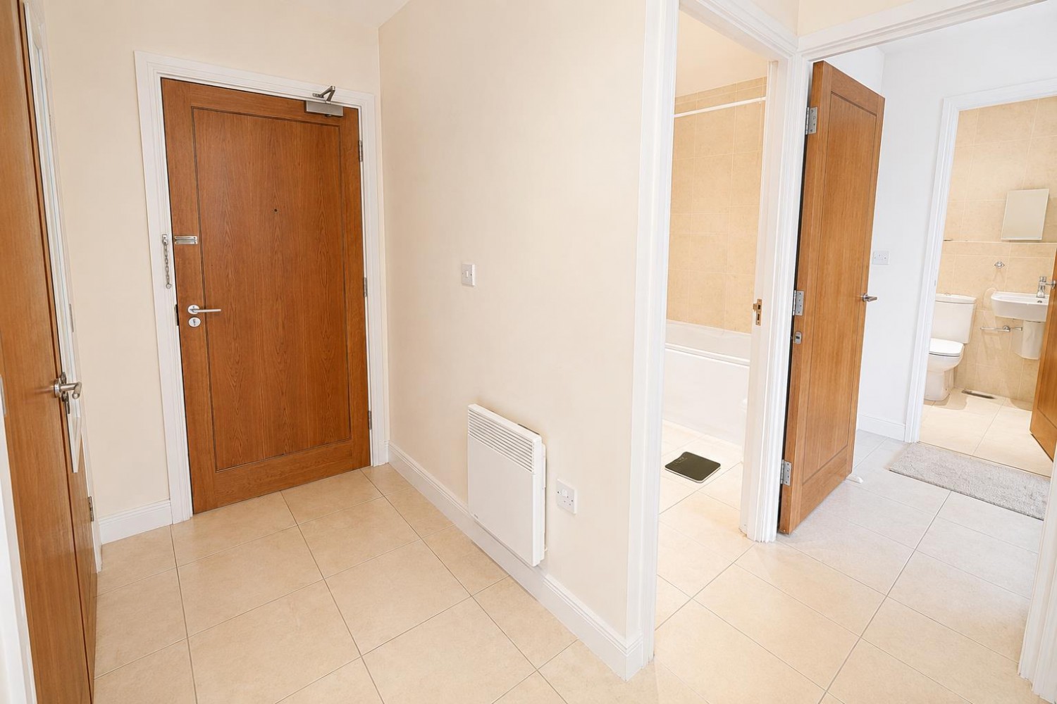 2 bedroom Flat for sale in Bath Lane, Newcastle Upon Tyne