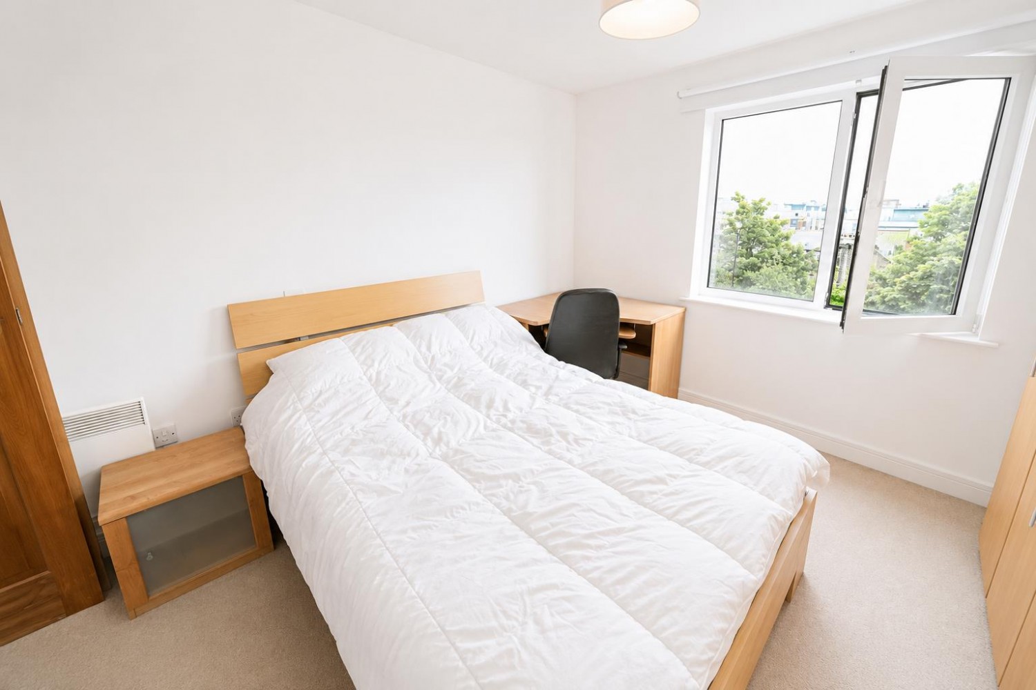 2 bedroom Flat for sale in Bath Lane, Newcastle Upon Tyne
