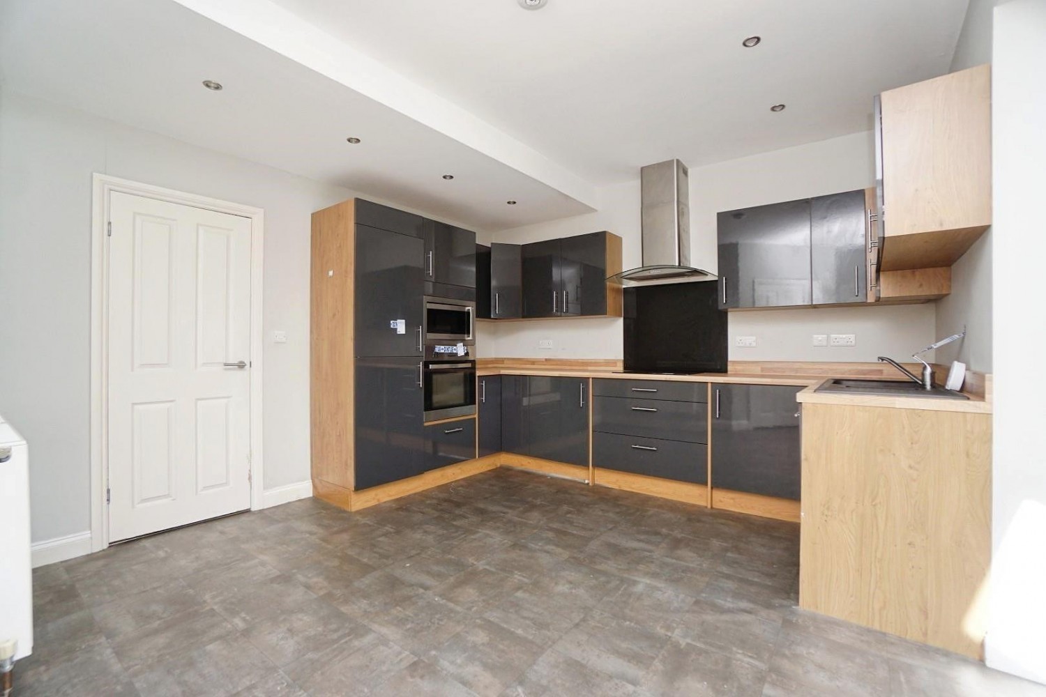 3 bedroom House for sale in Western Road, Crookes, Sheffield