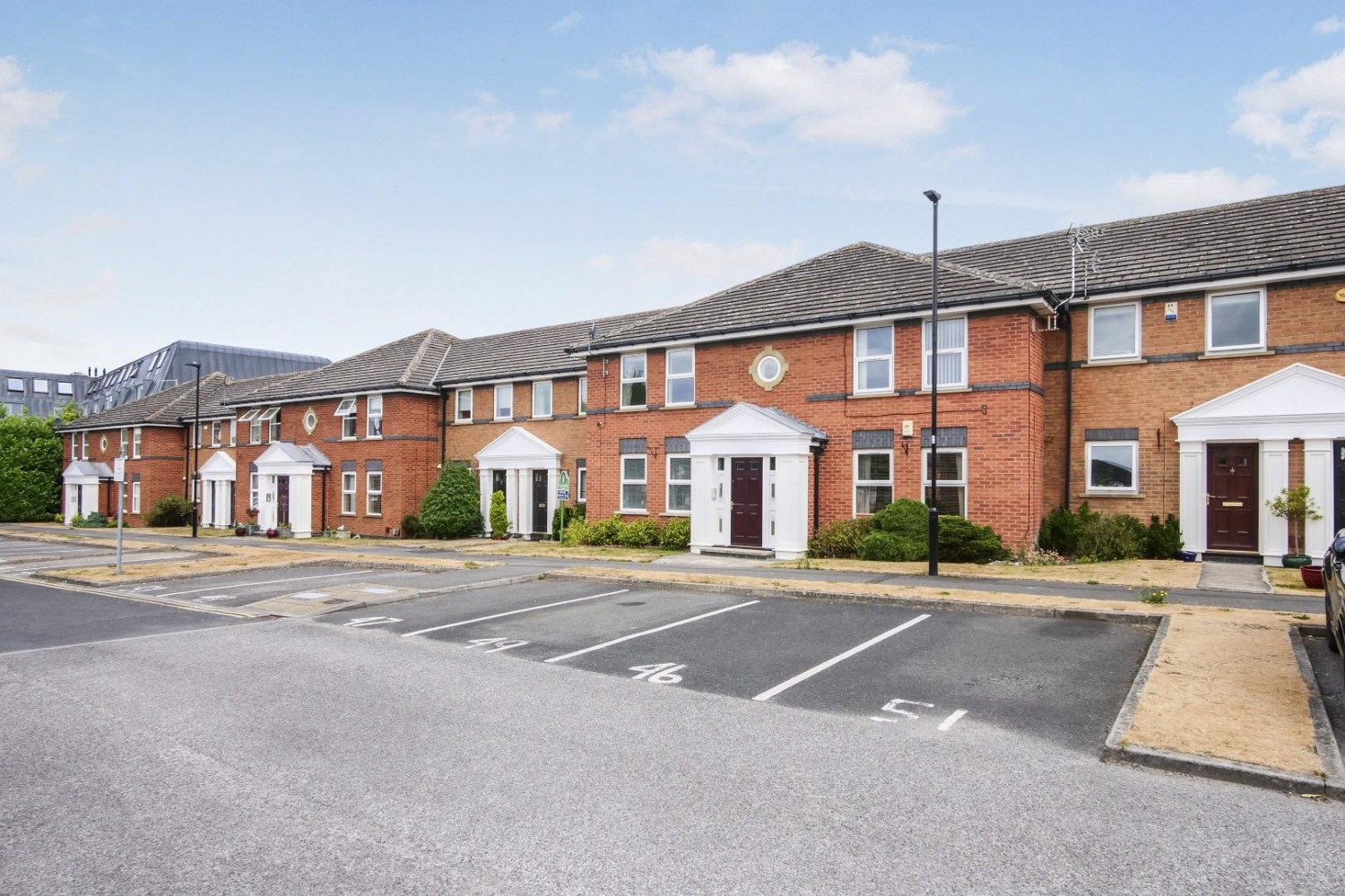 2 bedroom Flat for sale in Nicholas Gardens, York