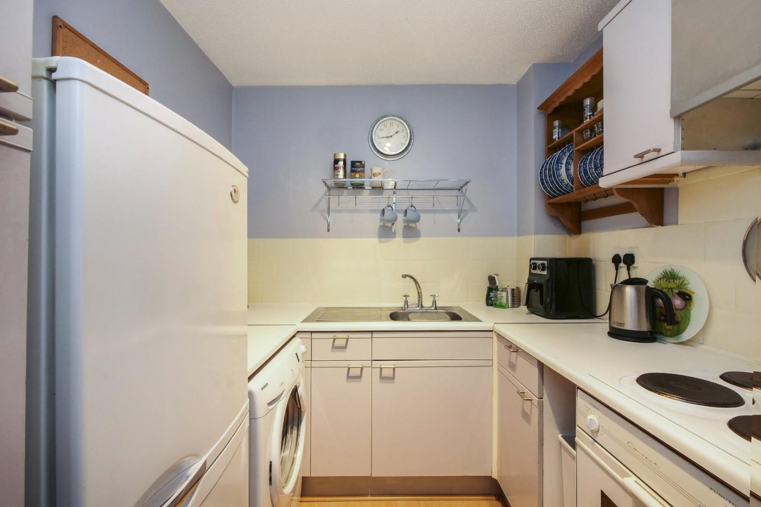 2 bedroom Flat for sale in Nicholas Gardens, York