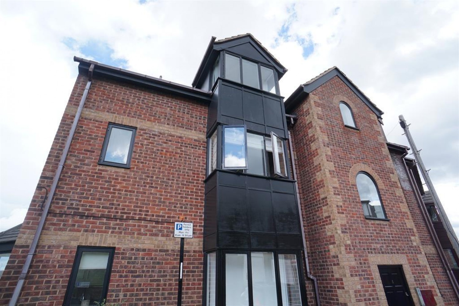 2 bedroom Flat to let in Ainsley Court, Ainsley Road, Crookes, Sheffield