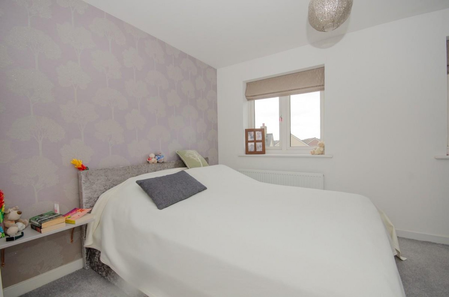 3 bedroom House for sale in Honeysuckle Road, Emersons Green, Bristol, BS16 7LS