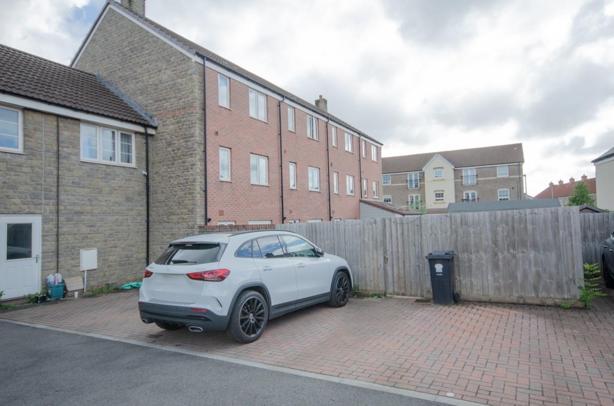 Honeysuckle Road, Emersons Green, Bristol, BS16 7LS