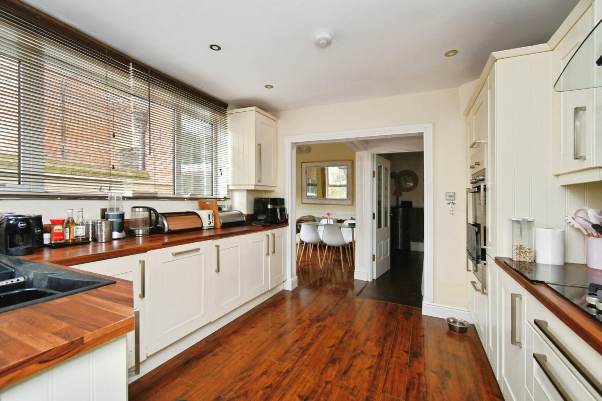 Mallorie Park Drive, Ripon