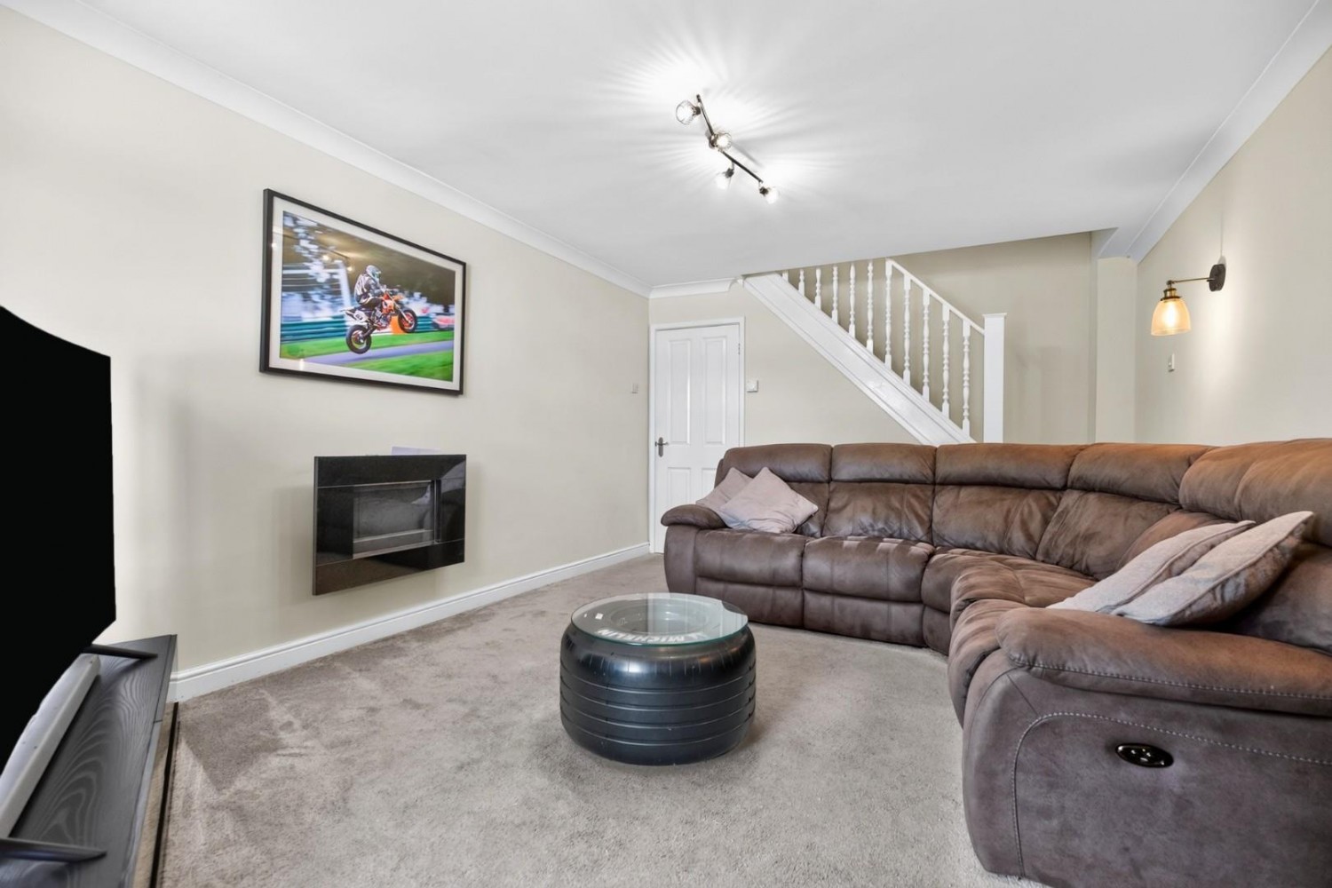 2 bedroom House for sale in Nesfield Close, Harrogate