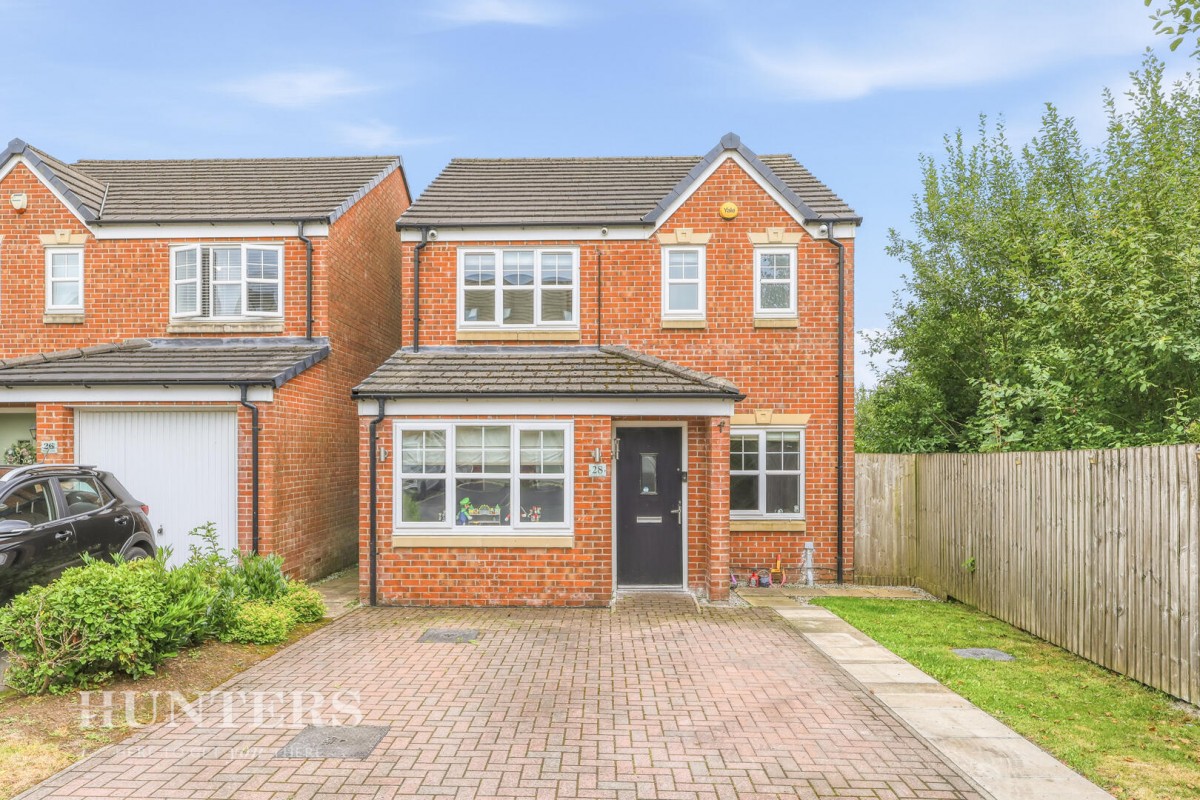 Mayflower Gardens, Wardle OL12 9DF