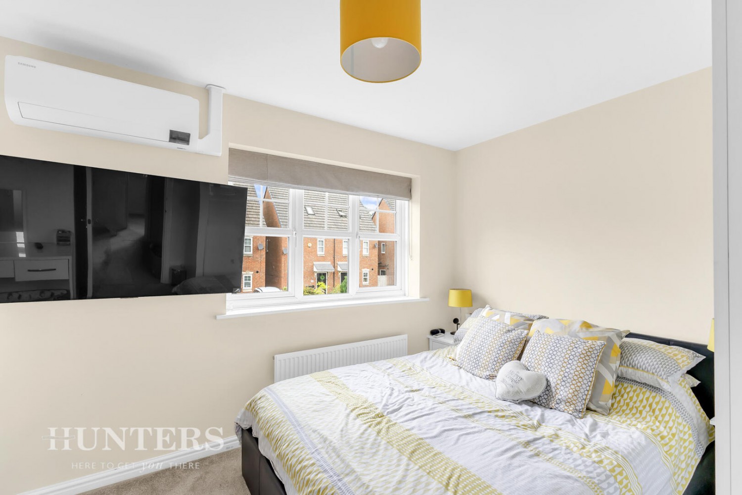 3 bedroom House for sale in Mayflower Gardens, Wardle OL12 9DF
