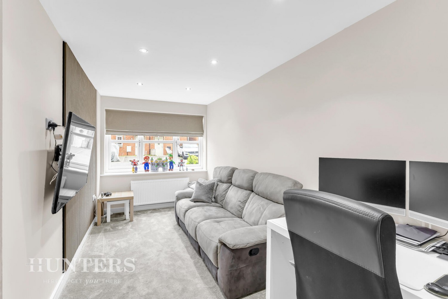 3 bedroom House for sale in Mayflower Gardens, Wardle OL12 9DF