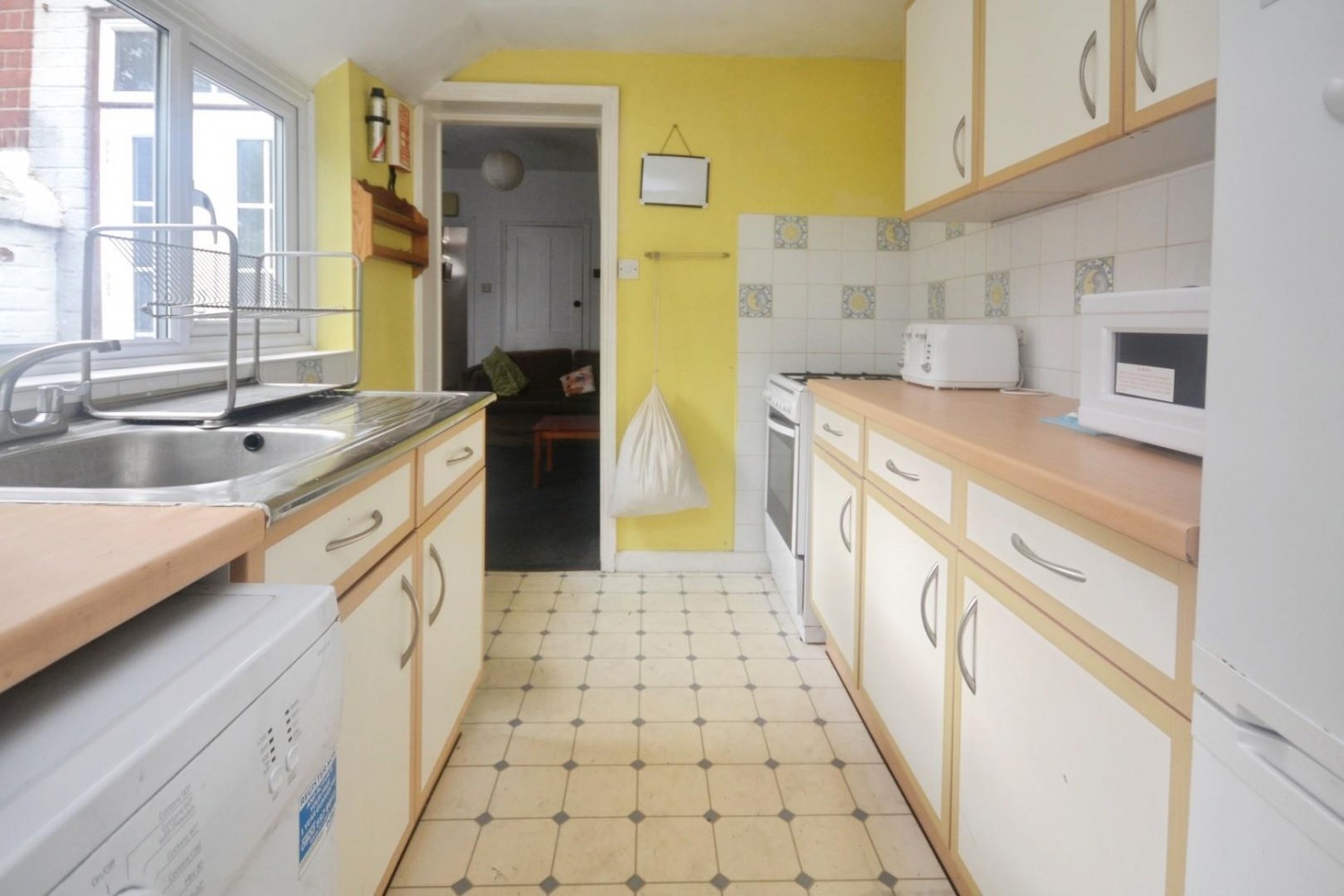 4 bedroom House for sale in Granby Gardens, Reading