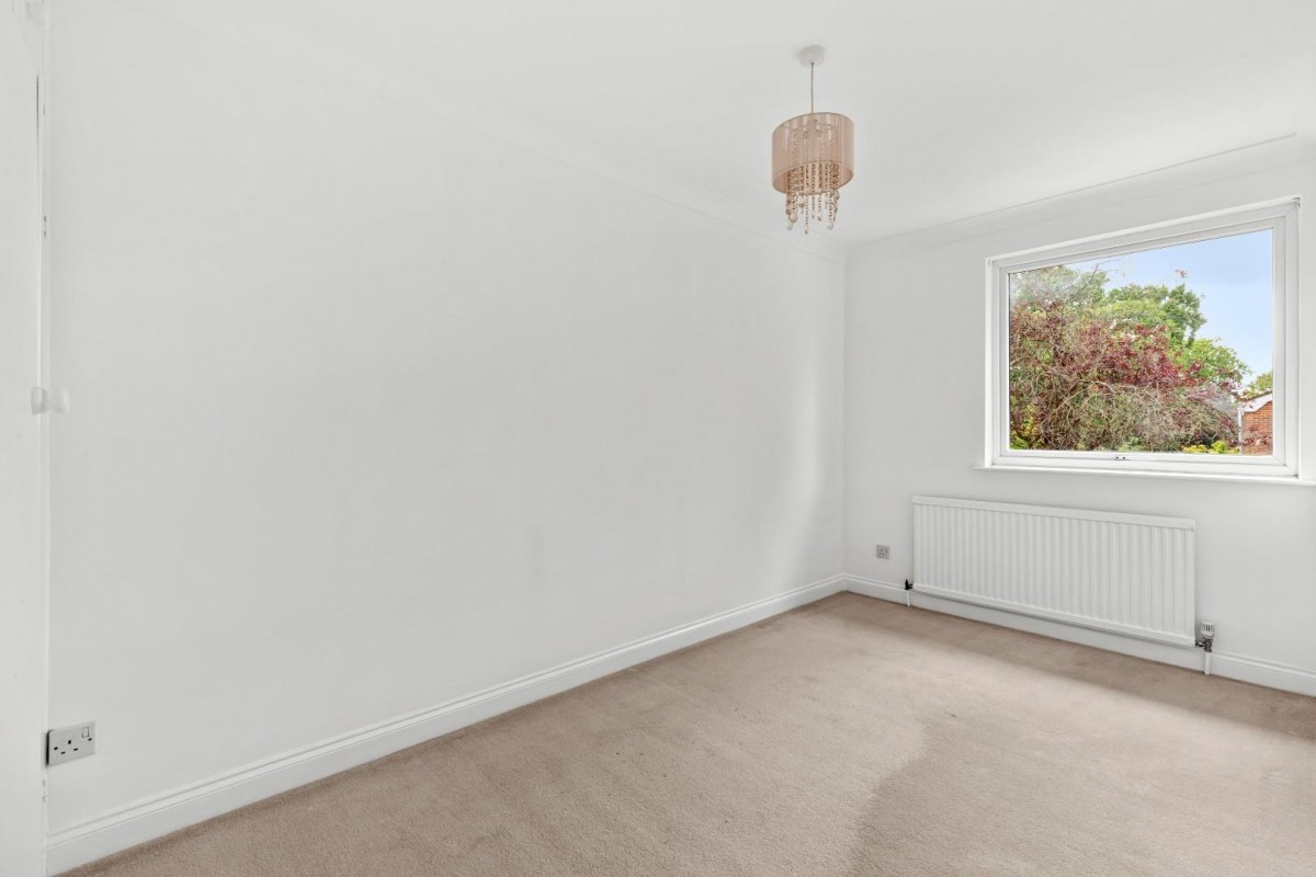 Devonshire Close, Amersham, Buckinghamshire, HP6 5JG