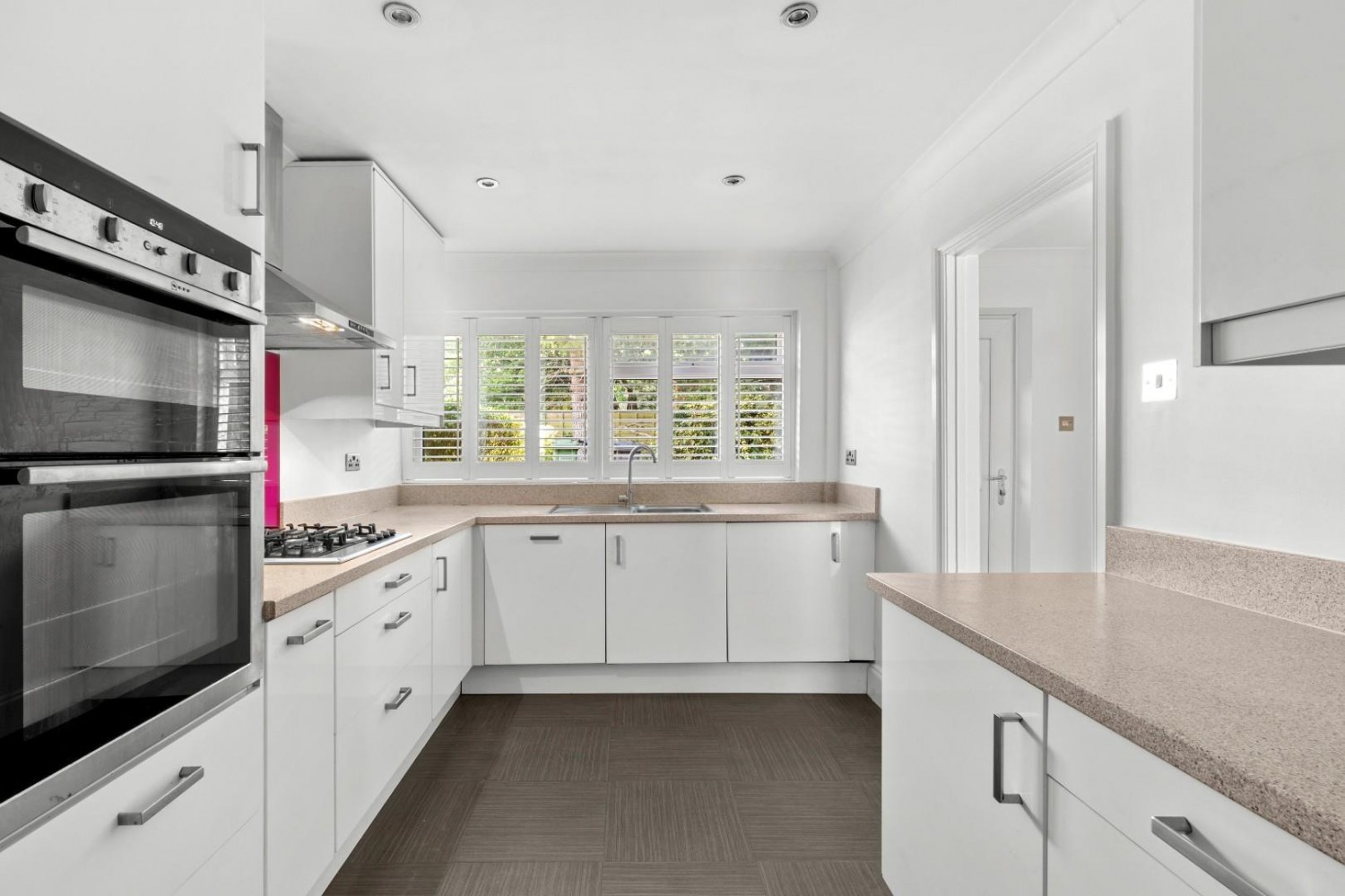 3 bedroom House for sale in Devonshire Close, Amersham, Buckinghamshire, HP6 5JG