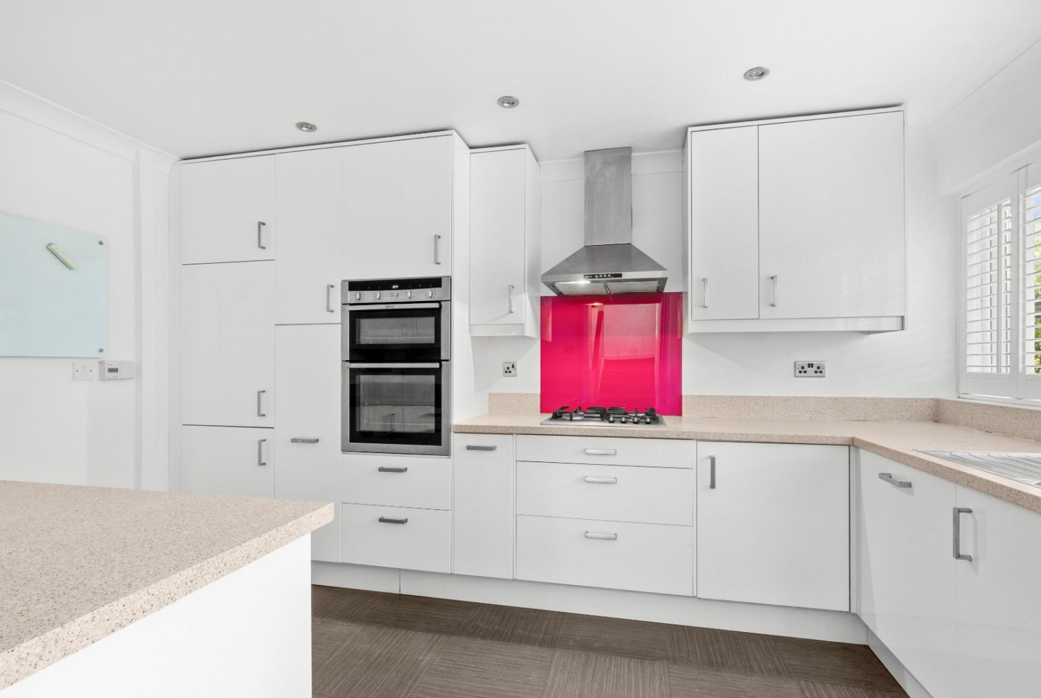 3 bedroom House for sale in Devonshire Close, Amersham, Buckinghamshire, HP6 5JG