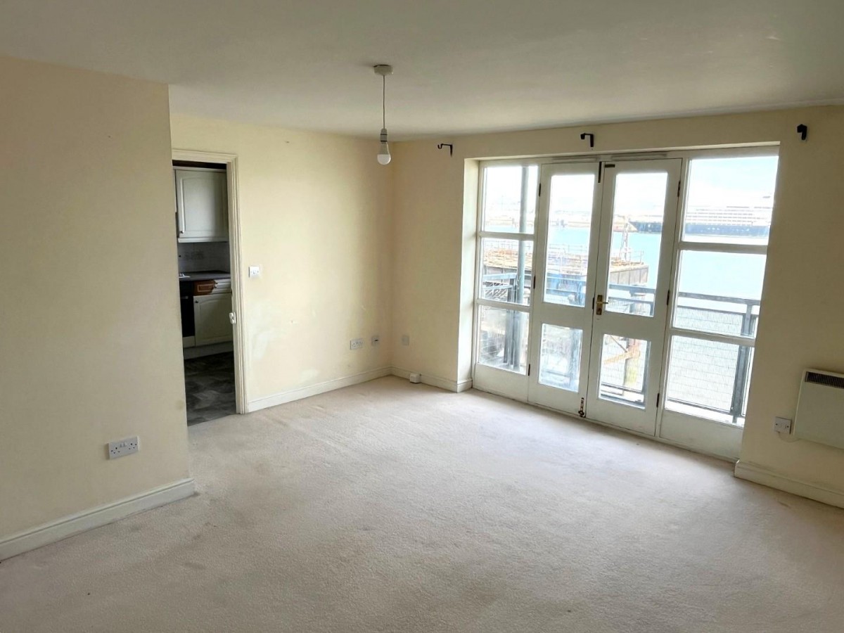 Russell Quay, Gravesend, DA12